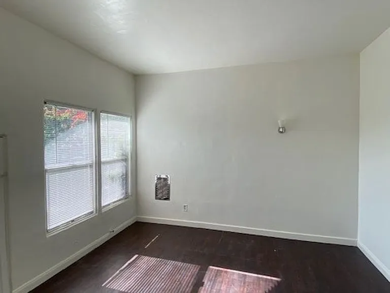 1702-1708 Pacific Ave — Photo 6