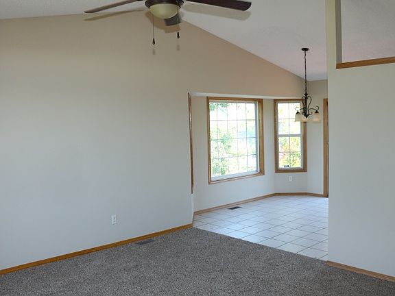 2nd image of 6216 Quail Ridge St