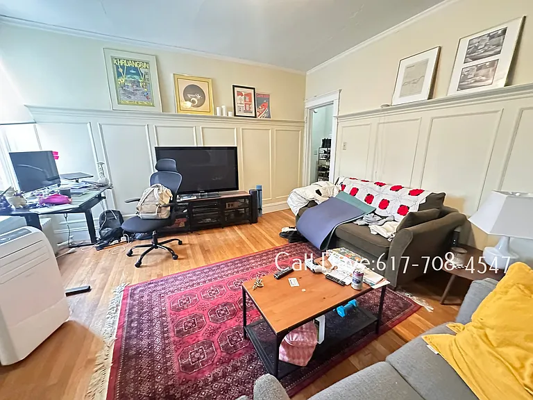 1128 Commonwealth Ave #6A — Photo 2