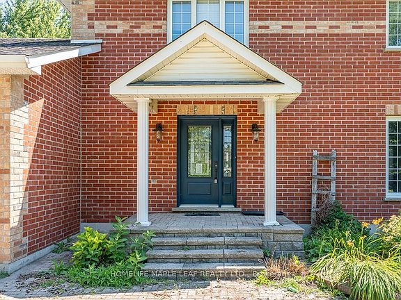 3rd image of 3501 McCarthy Dr