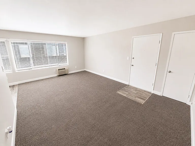 Greentree Apartments — Photo 24