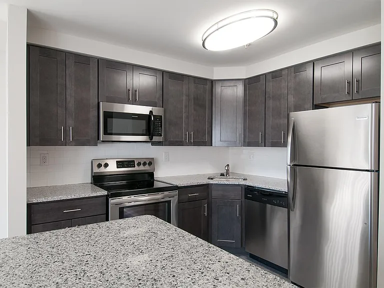 The Metropolitan West Chester — Photo 4