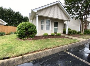 42 Bailess Ct, Greer, SC 29650