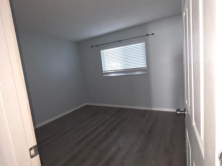 1614 39th Avenue Dr E #1614 — Photo 7