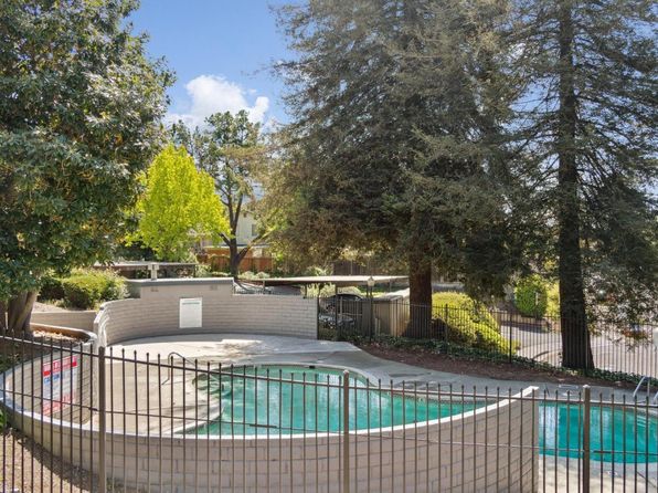 355 Parkview Ter APT A6, Vallejo, CA 94589
