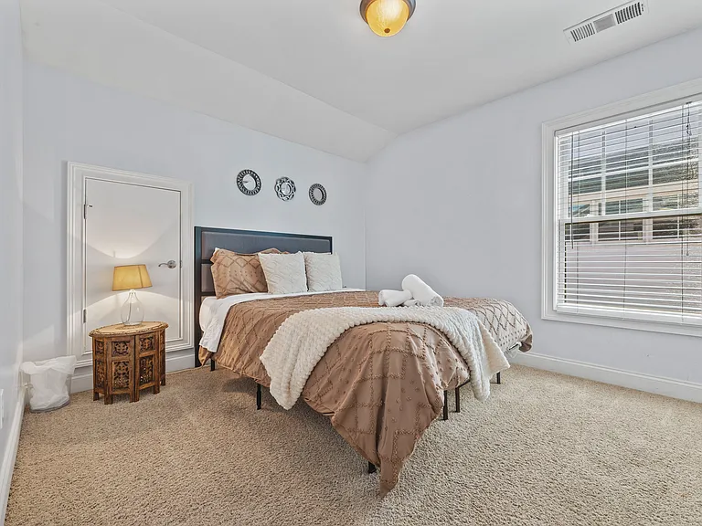 1267 Atlantic Dr NW #A — Photo 14