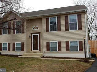18608 Warm Spring Ct, Hagerstown, MD 21740
