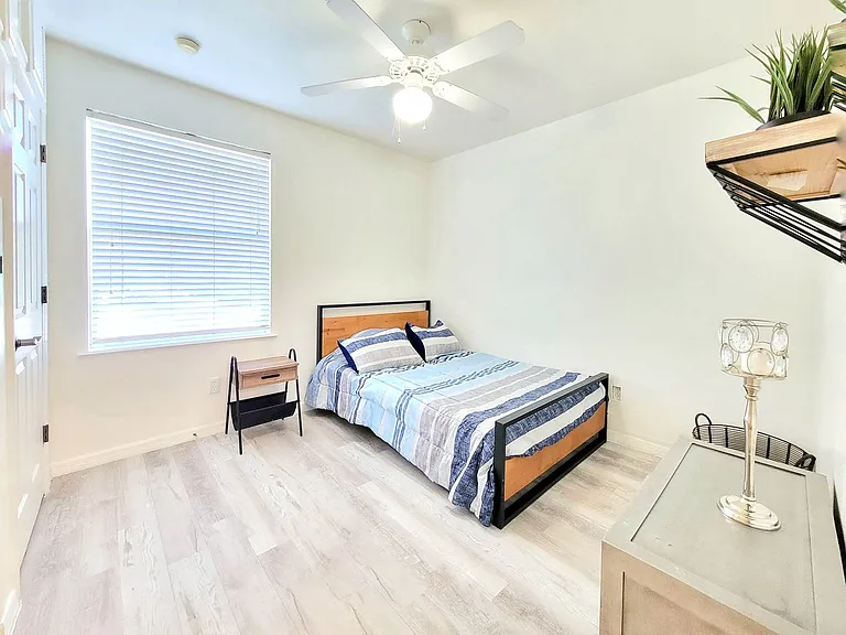 1220 SW 1st Ave #209 — Photo 11