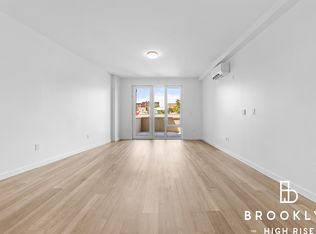 50 E 10th St #207, Brooklyn, NY 11218