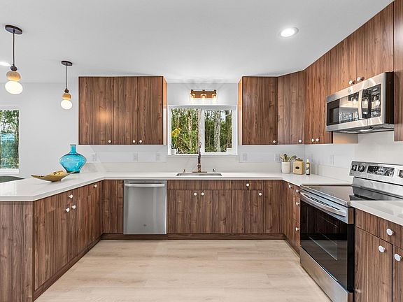 3rd image of 16-2116 Tangerine Dr