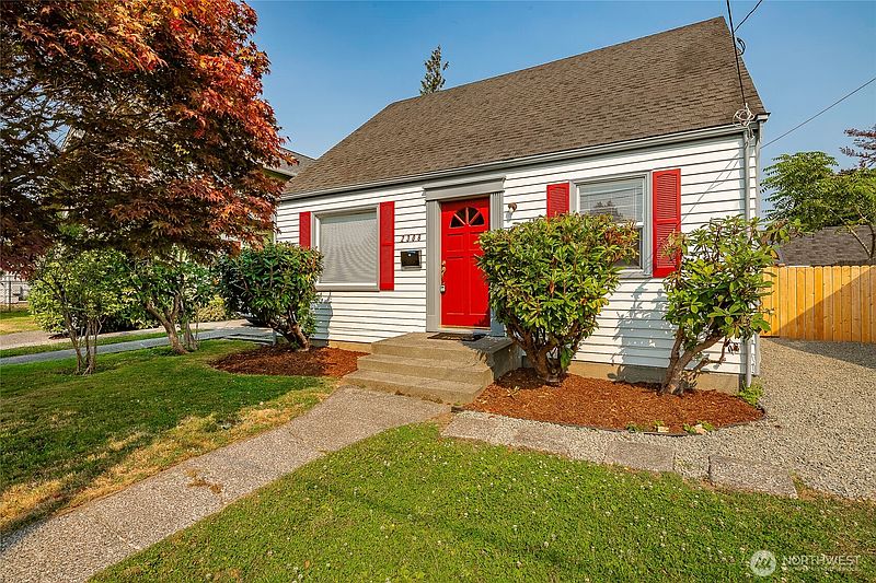 2nd image of 2308 Cherry Street