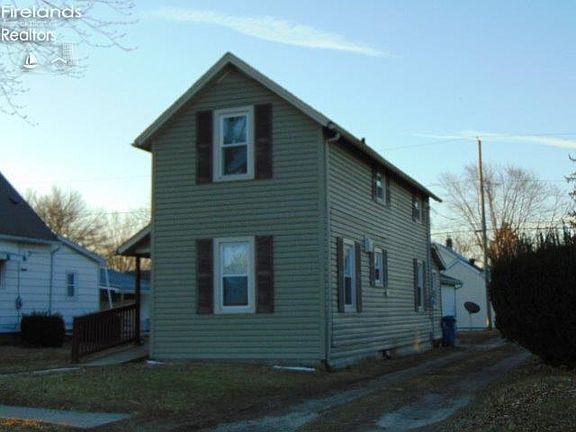 3rd image of 177 4th Ave