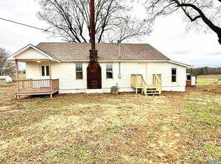 53 County Road 459, Crossville, AL 35962