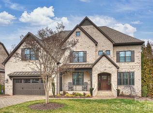 2244 Rock Creek Dr, Charlotte, NC 28226