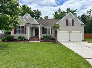 2565 Kentucky Derby Dr, Virginia Beach, VA 23456