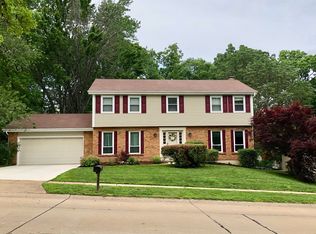 15617 Highcroft Dr, Chesterfield, MO