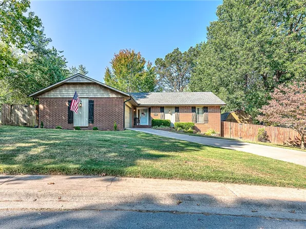 3009 Kay Ln, Springdale, AR 72762