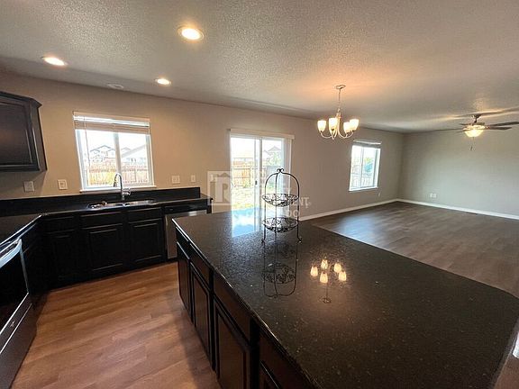 4th image of 10044 Castor Dr