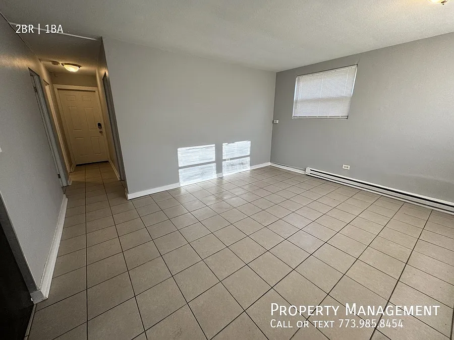 2 bed, 1.0 bath, $1,249 — Photo 3