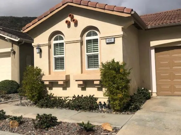 8680 Stephenson Ln, Hemet, CA 92545