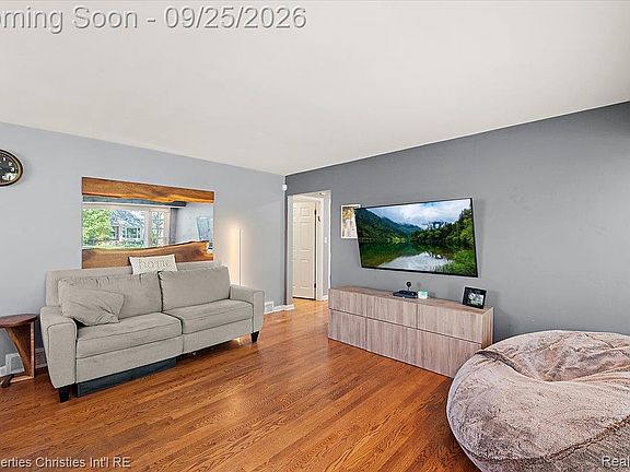 4th image of 3615 Rockingham Rd
