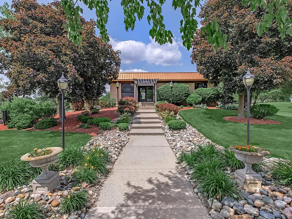 College Towne Apartments