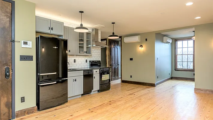 Rented by Nooklyn NYC LLC | media 15