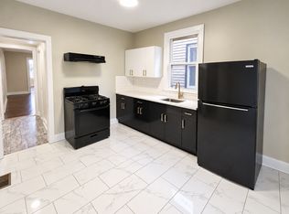293 Avon Ave FLOOR 1, Newark, NJ 07108