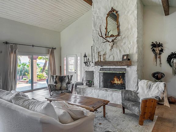 3rd image of 15921 E Burro Dr