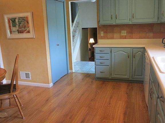5th image of 30 Gentian Way