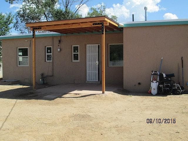 1st image of 2513 La Veta Dr NE #House