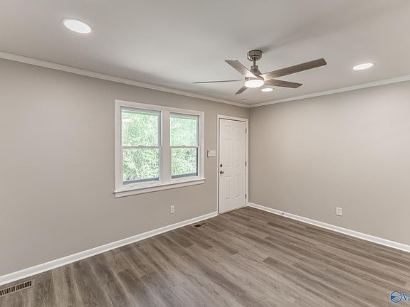 5th image of 278 Noles Dr
