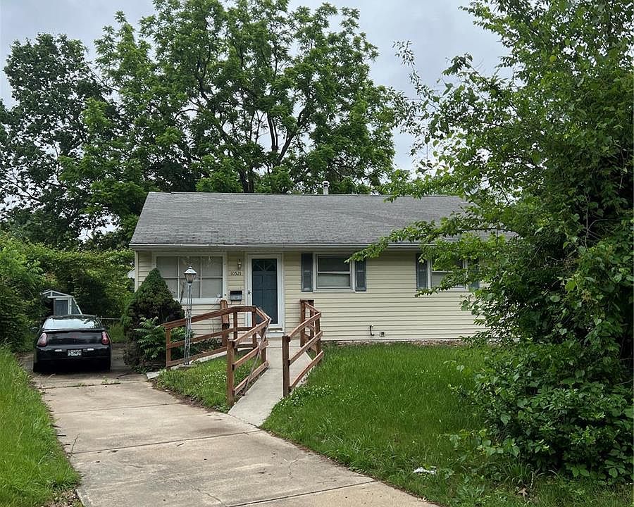 1st image of 10521 Gretna Cir