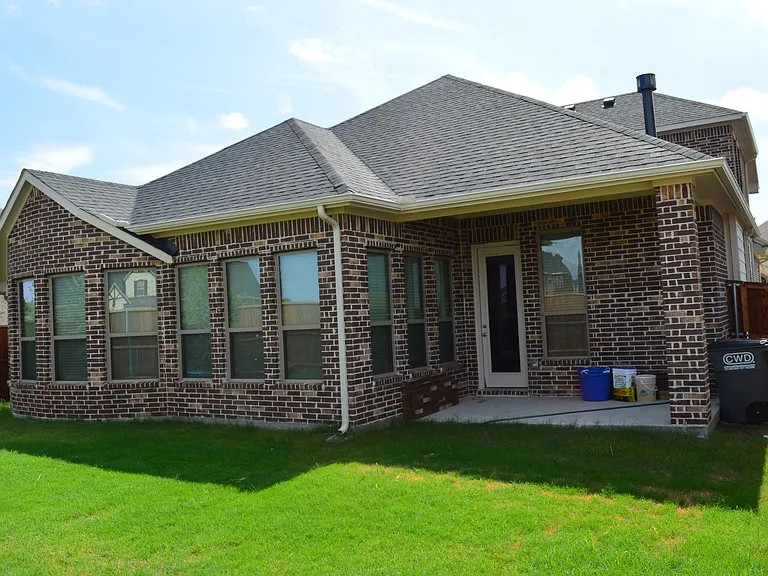 127 Iris Dr — Photo 36