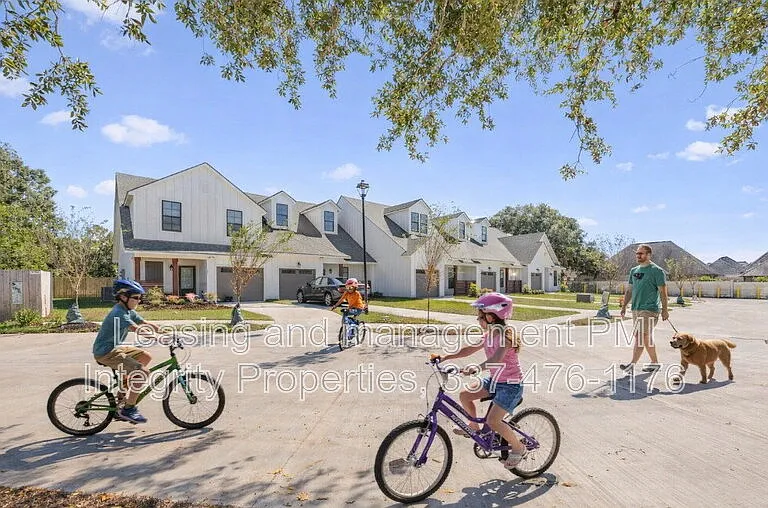 105 Foster Grove Dr — Photo 15