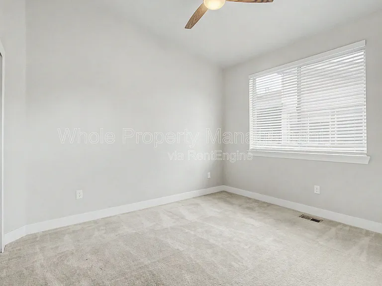 9985 E 59th Ave — Photo 15