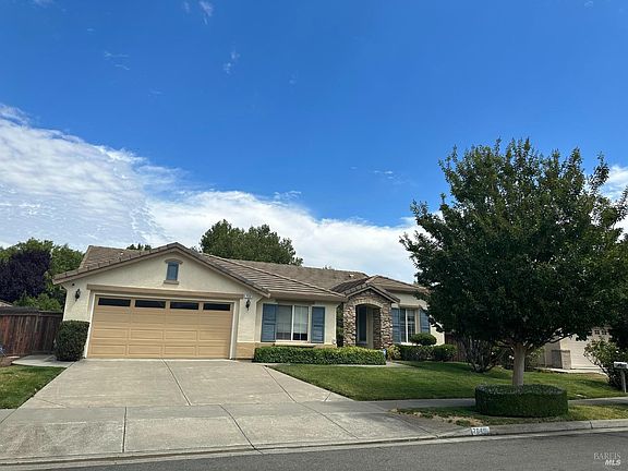 2nd image of 704 Antiquity Drive