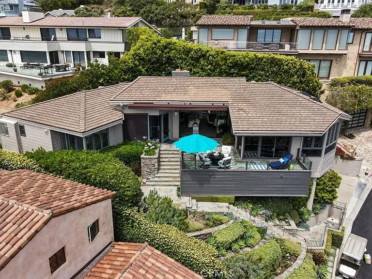 437 Emerald Bay — Photo 29