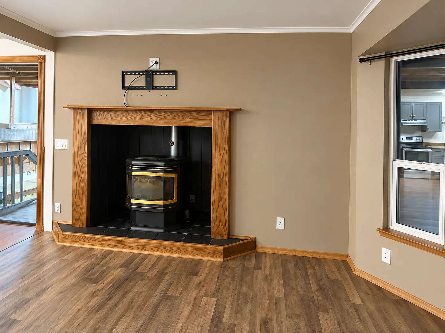 15505 Brookside Pl — Photo 4