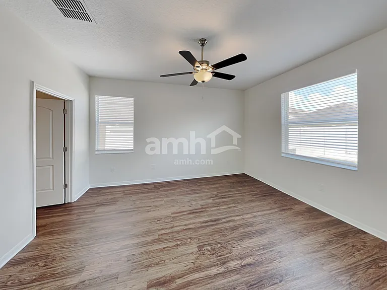 13159 Royal Pines Ave — Photo 7