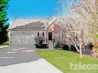 806 Board Walk Ct, Loganville, GA 30052