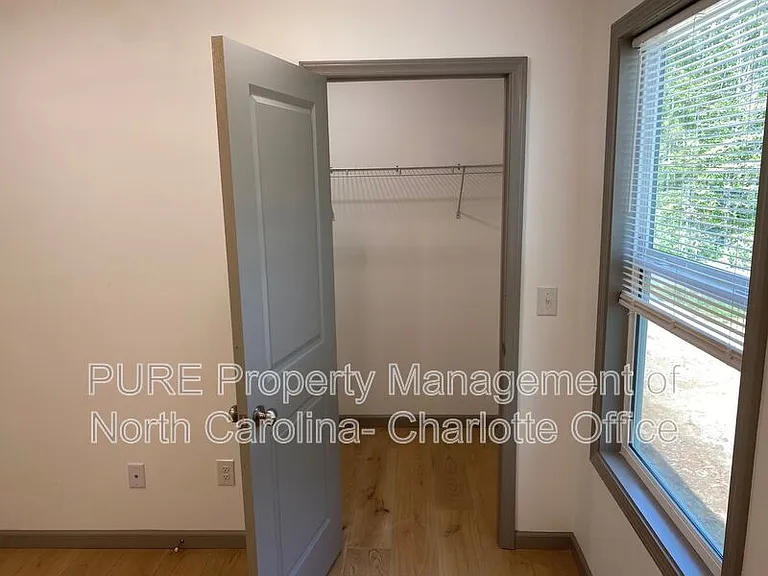12025 Platon Ave — Photo 27