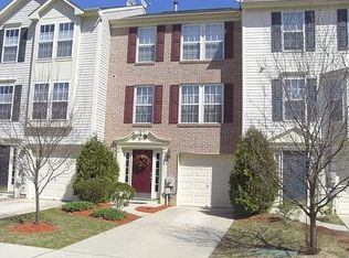 36 Golf View Ct, Pine Hill, NJ 08021