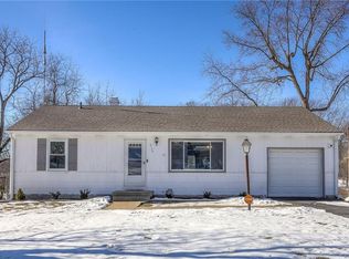 3730 N Lister Dr, Kansas City, MO 64117