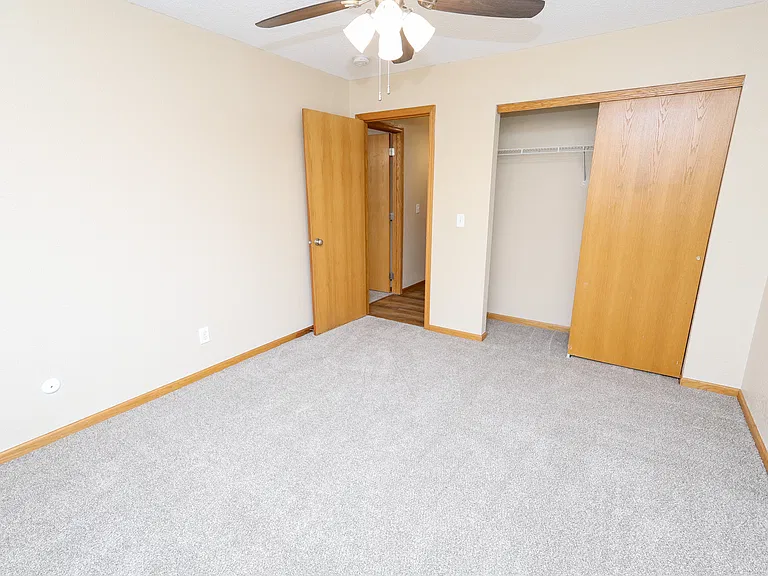 Clark Place Apartments & Townhomes — Photo 71