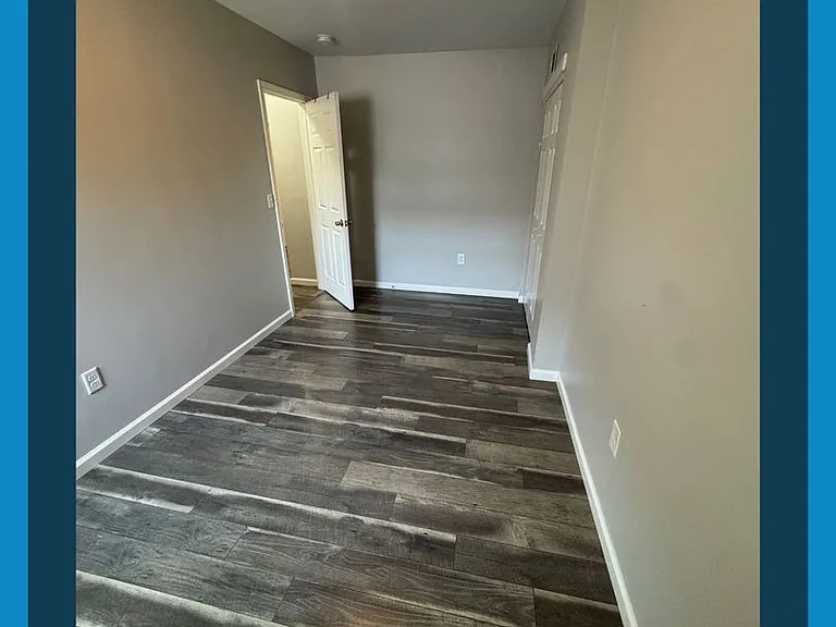 129 S 20th St — Photo 18