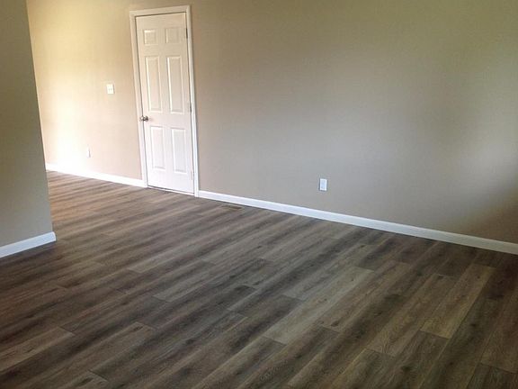 5th image of 1038 Linwood Dr