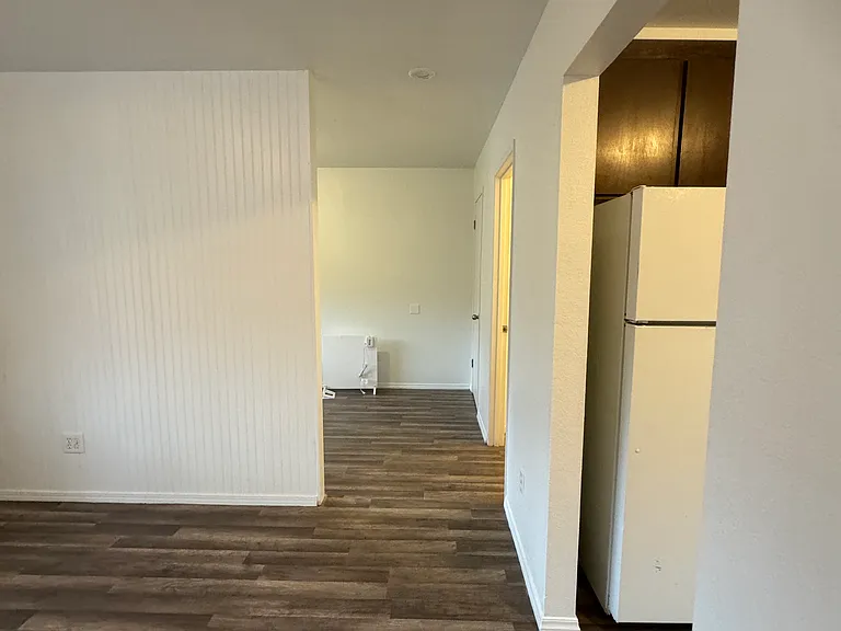 140 Short St #1 — Photo 12