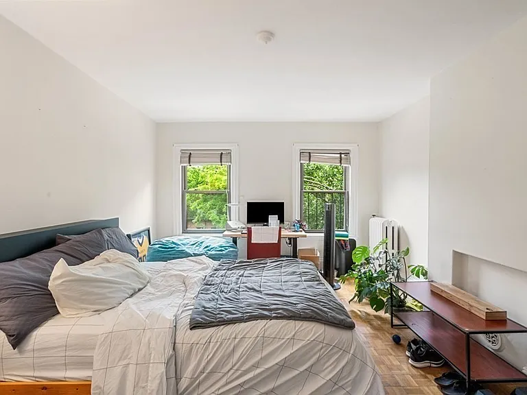 152 W Canton St #2 — Photo 7
