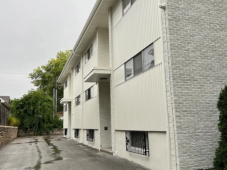4515 Jefferson St #3 — Photo 6